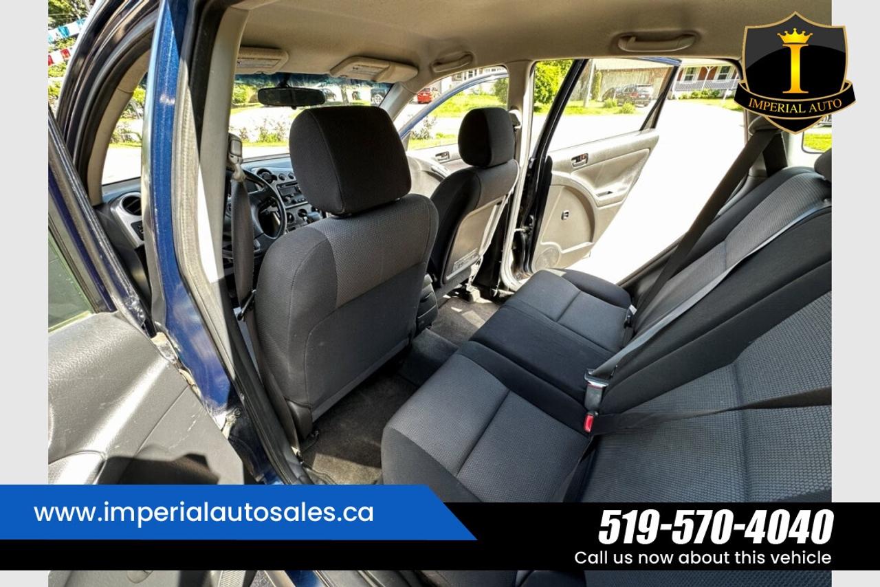 2007 Pontiac Vibe Base Photo