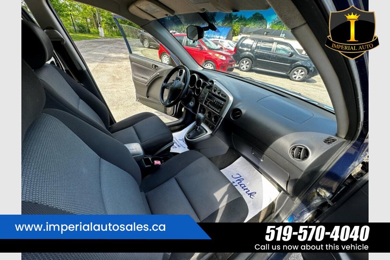 2007 Pontiac Vibe Base Photo