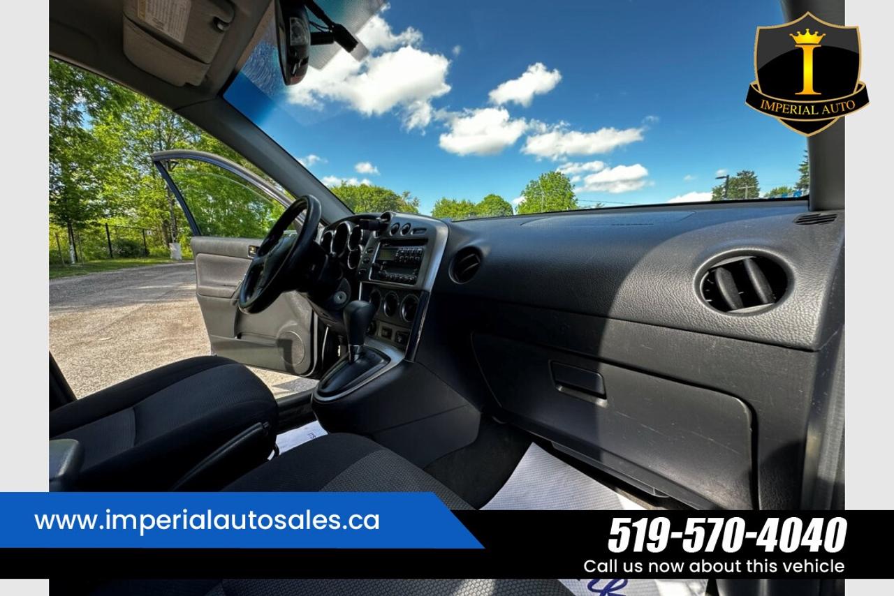 2007 Pontiac Vibe Base Photo