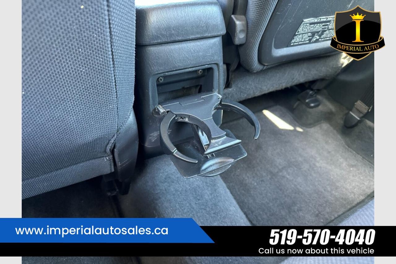 2007 Pontiac Vibe Base Photo