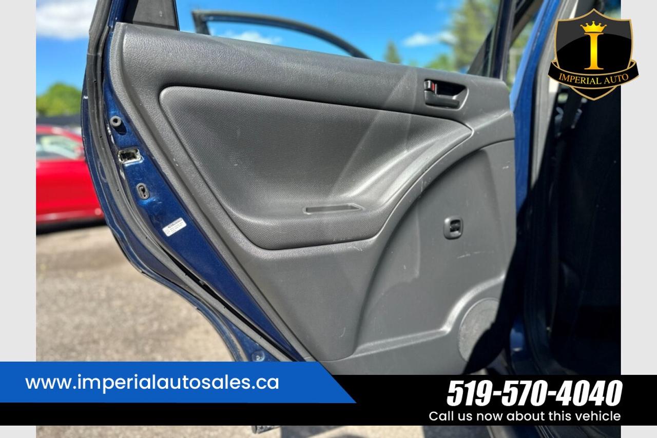 2007 Pontiac Vibe Base Photo