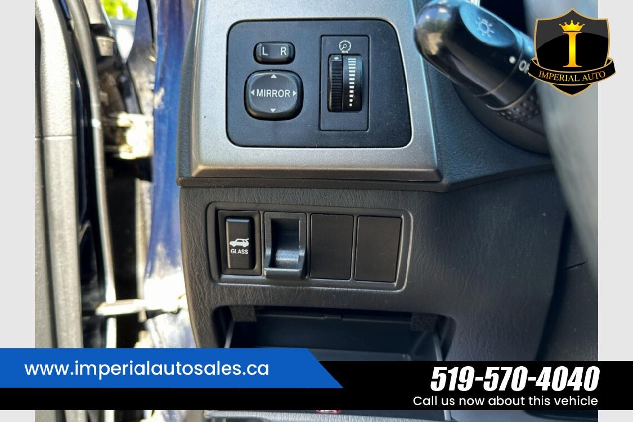 2007 Pontiac Vibe Base Photo