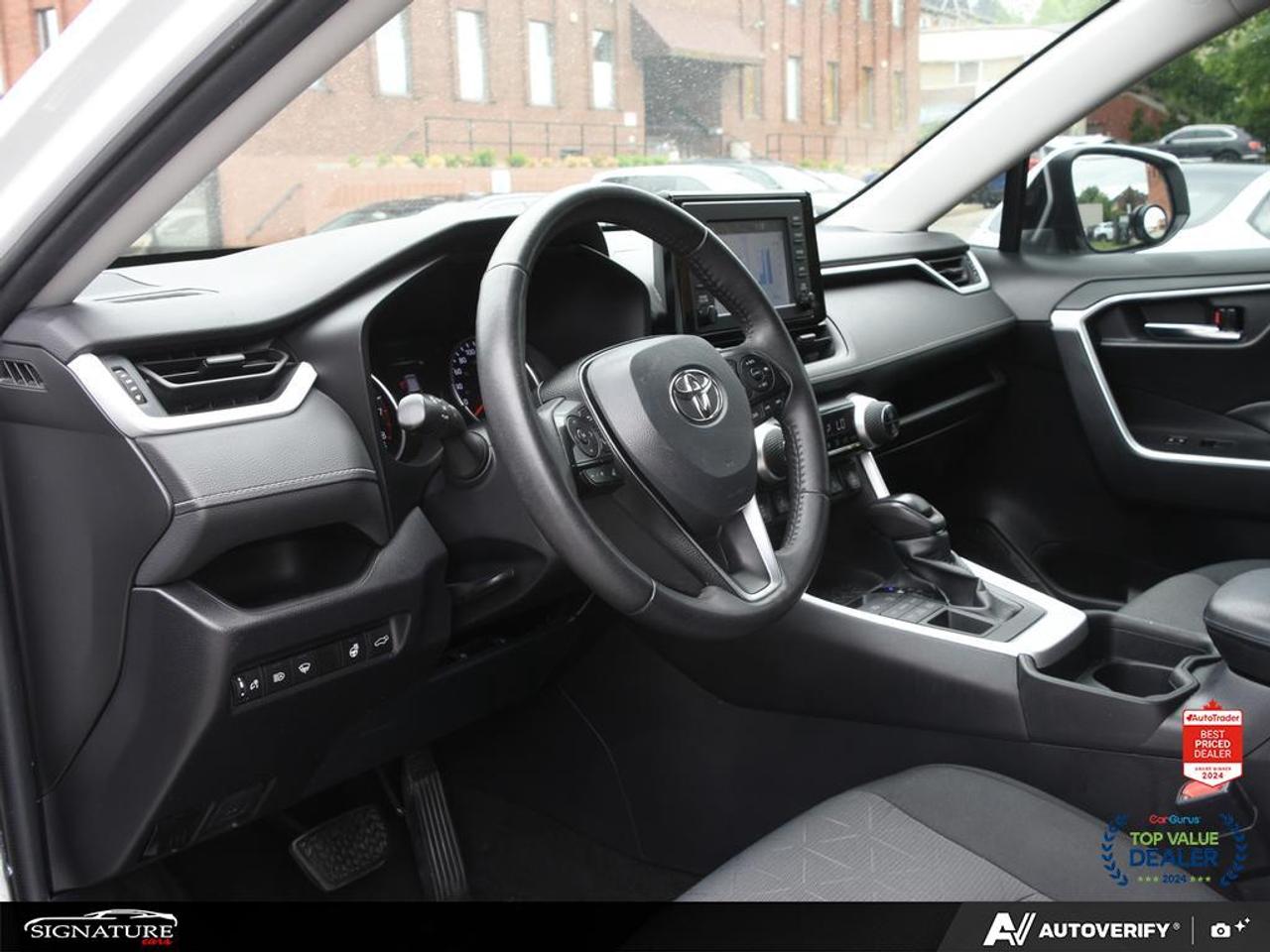 2021 Toyota RAV4 XLE AWD No Accident Sunroof Carplay BSM Photo