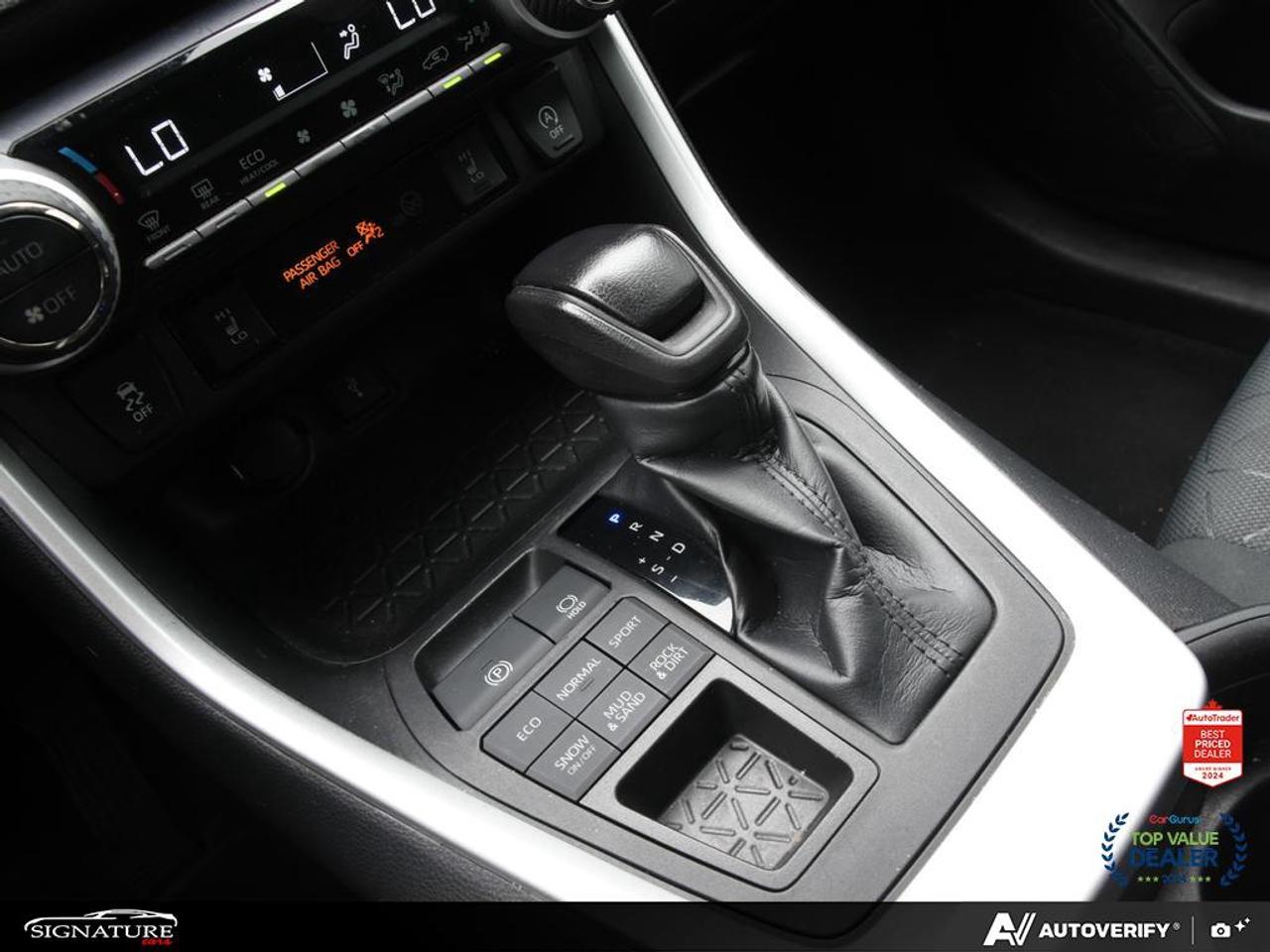 2021 Toyota RAV4 XLE AWD No Accident Sunroof Carplay BSM Photo