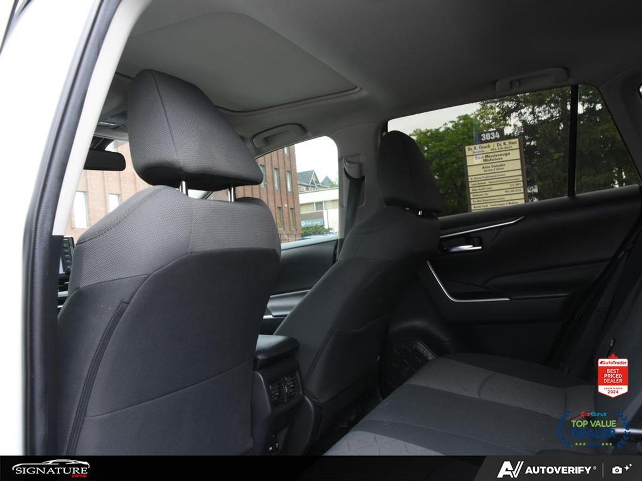 2021 Toyota RAV4 XLE AWD No Accident Sunroof Carplay BSM Photo