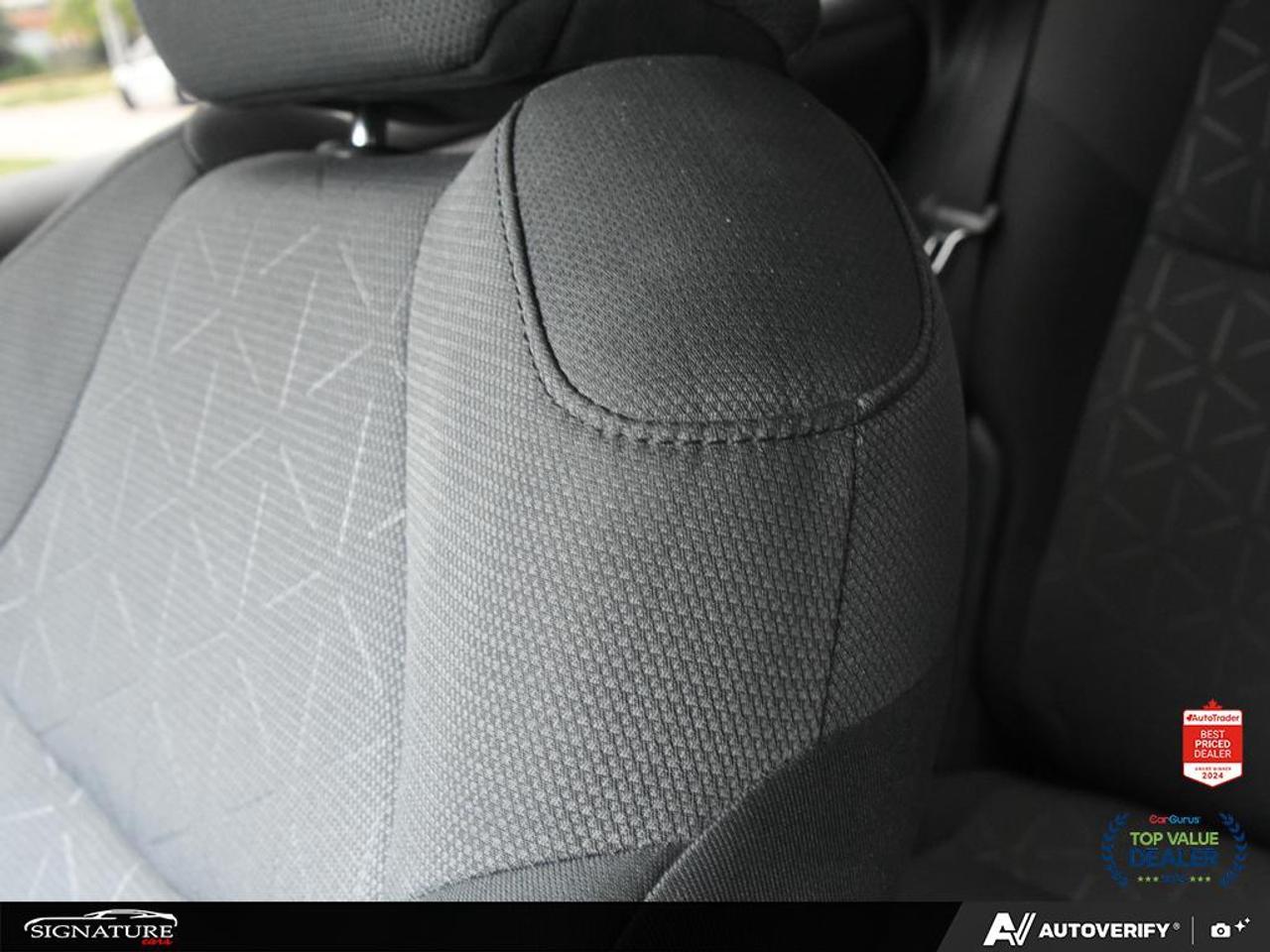 2021 Toyota RAV4 XLE AWD No Accident Sunroof Carplay BSM Photo