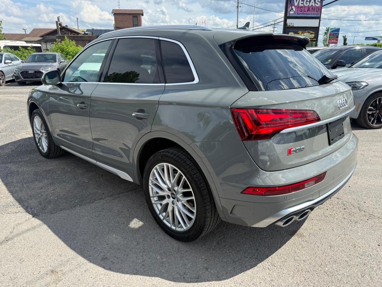2021 Audi SQ5 Premium Photo3