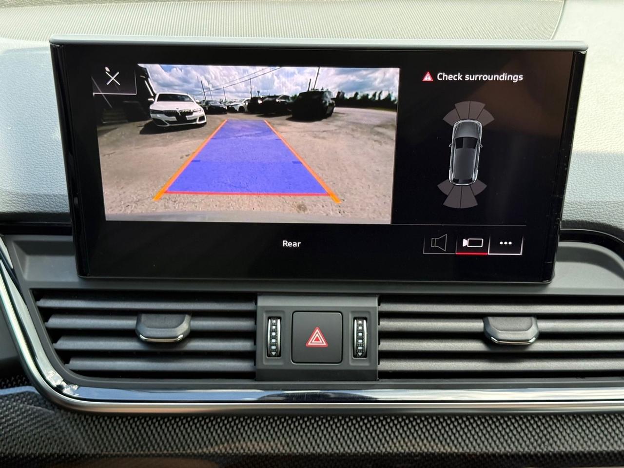 2021 Audi SQ5 Premium Photo
