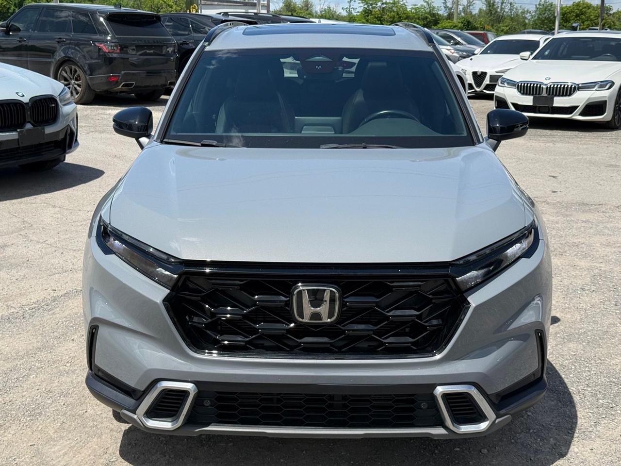 2023 Honda CR-V Touring Photo