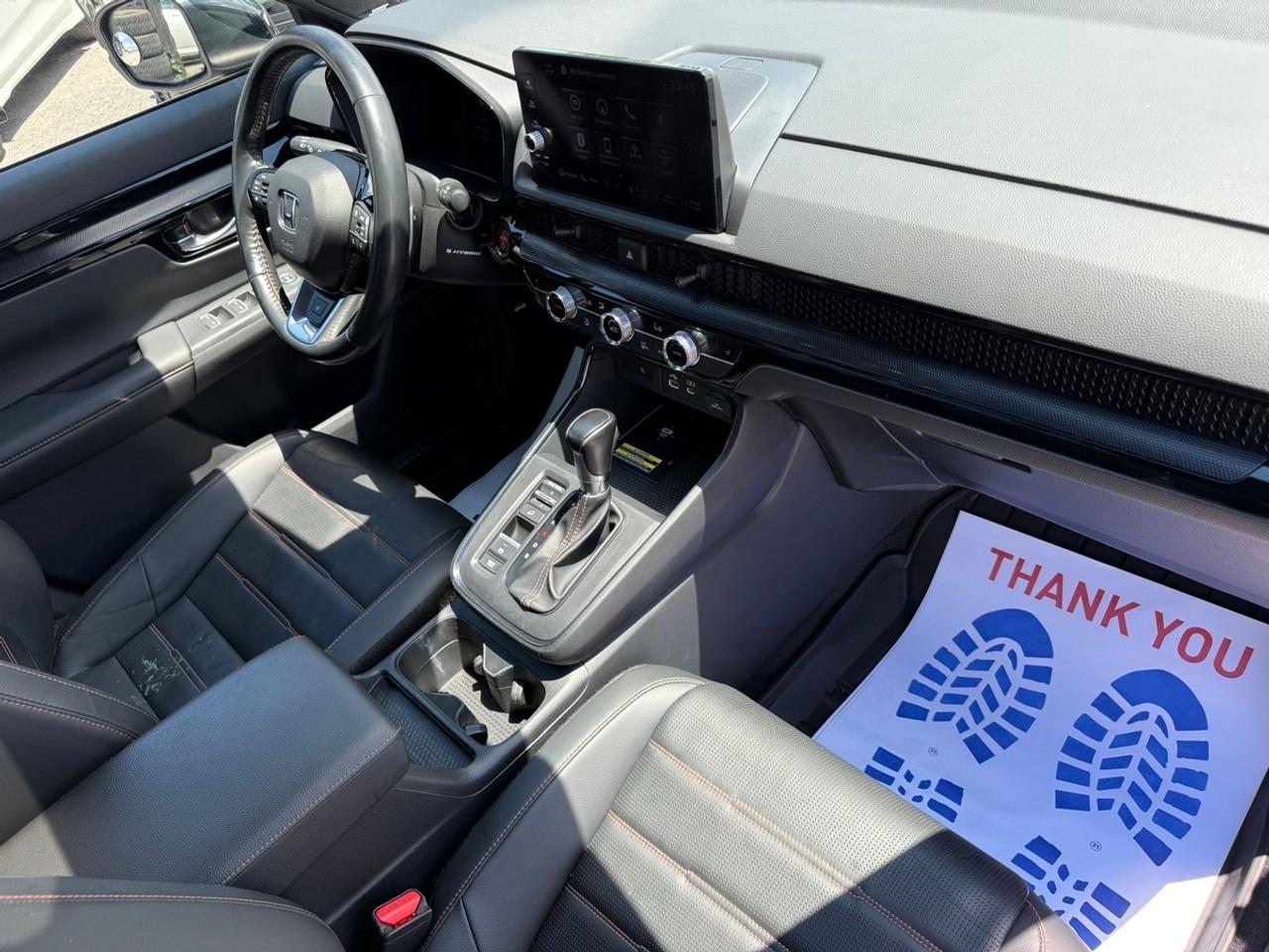 2023 Honda CR-V Touring Photo
