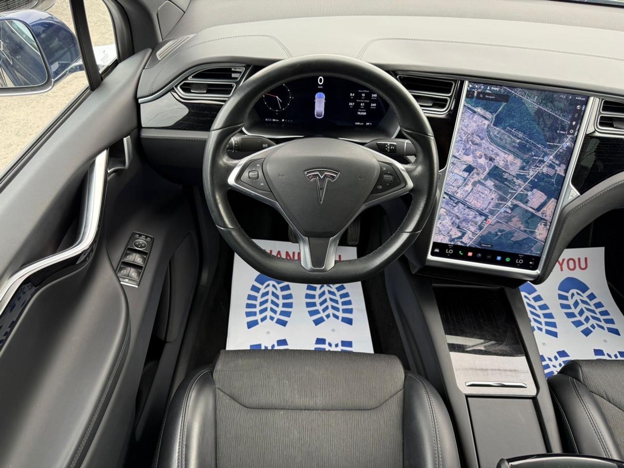 2017 Tesla Model X 90D Photo