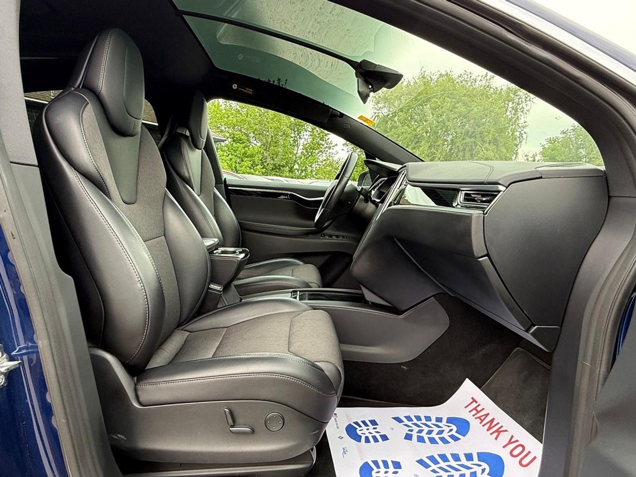 2017 Tesla Model X 90D Photo