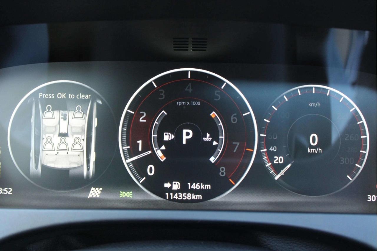 2018 Jaguar XE PRESTIGE Photo