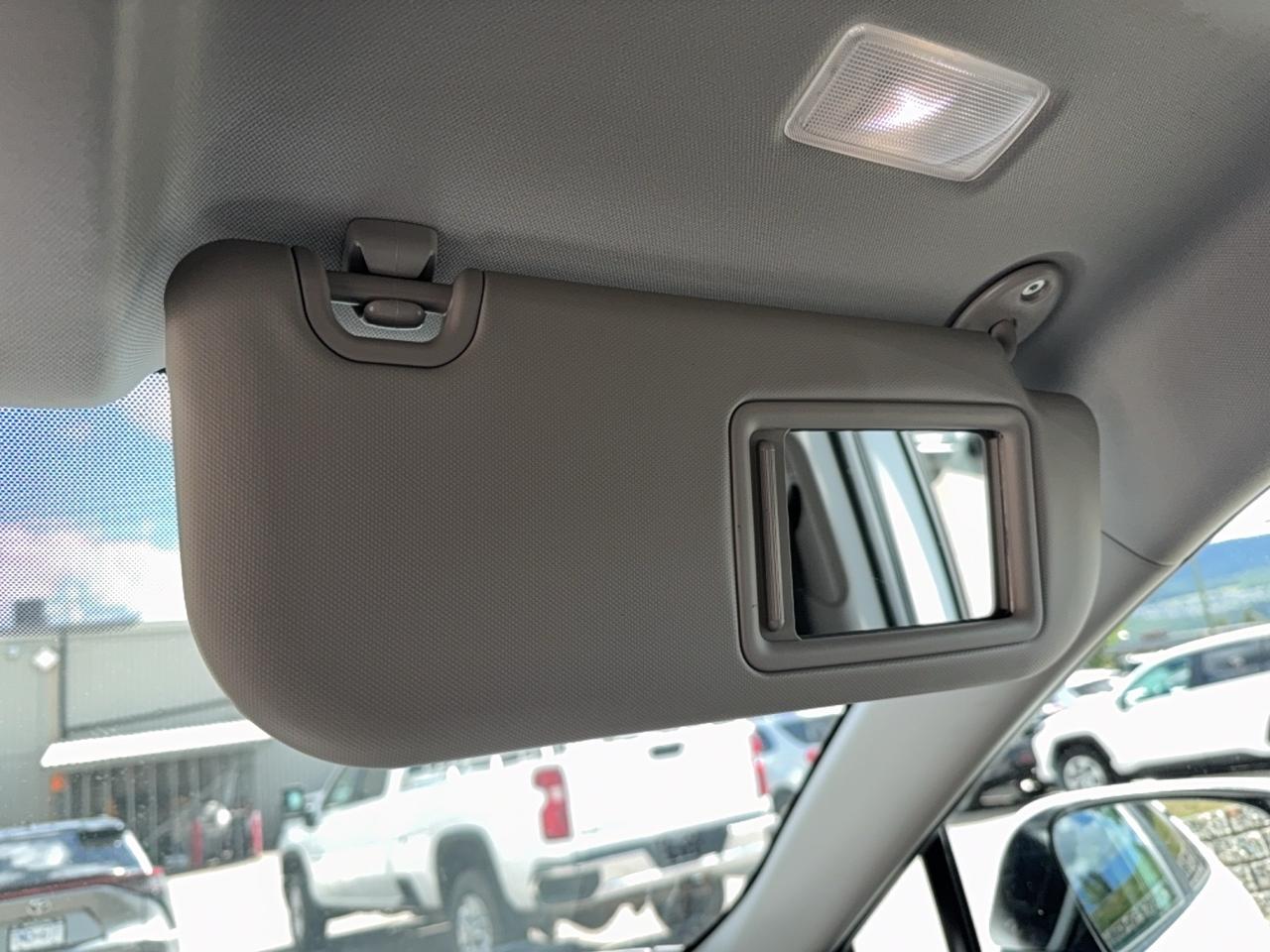 2025 Toyota RAV4 LE Photo