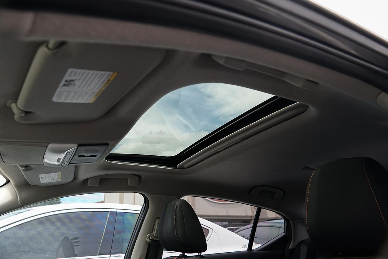 2022 Nissan Sentra SR Midnight Edition |CARPLAY|CAM|ROOF|HEATED SEATS Photo