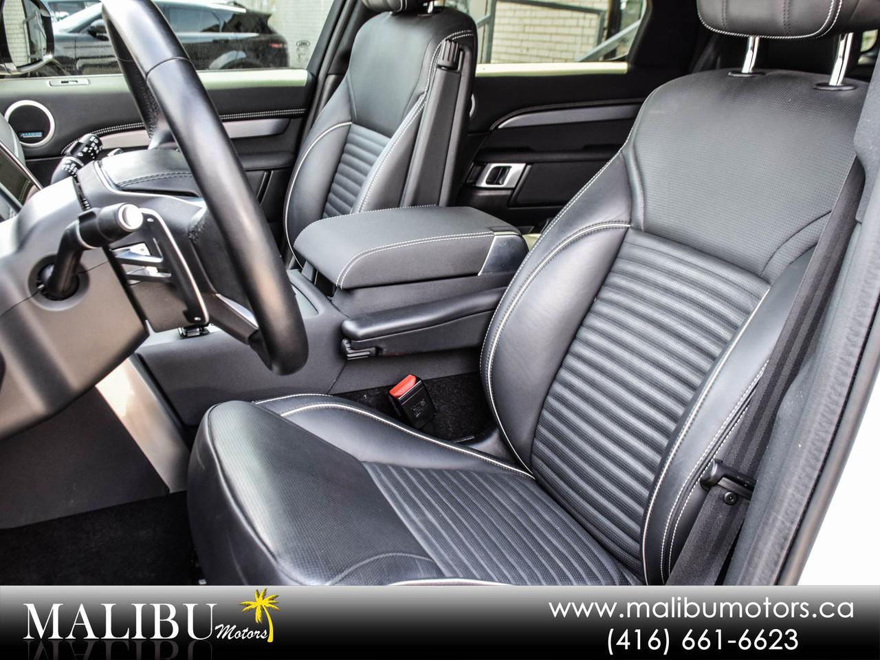 2023 Land Rover Discovery R-Dynamic HSE Photo