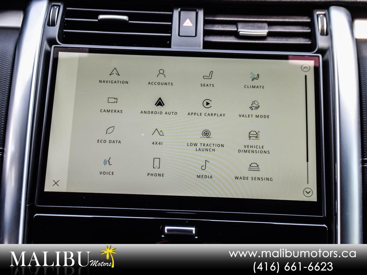 2023 Land Rover Discovery R-Dynamic HSE Photo