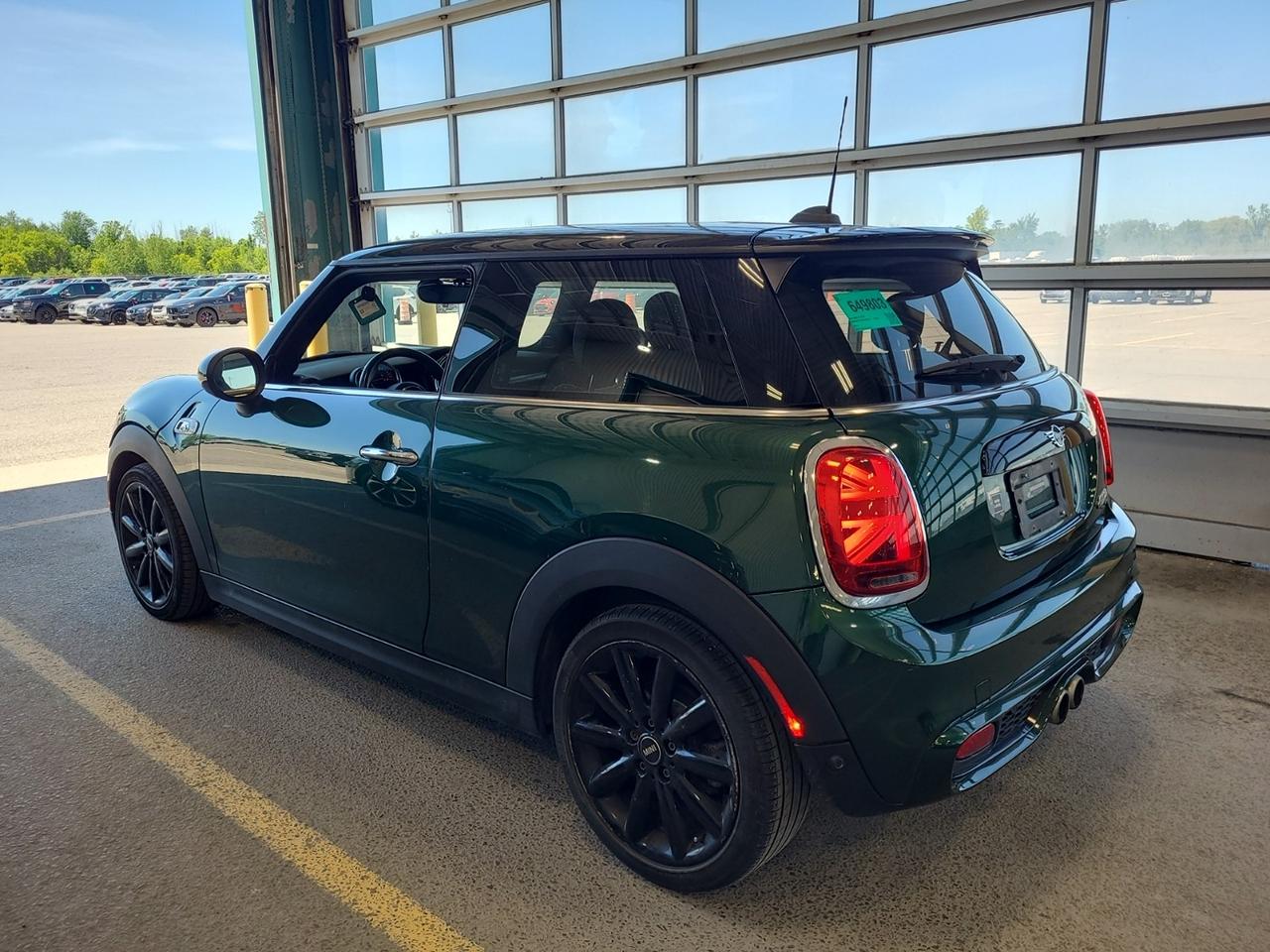2019 MINI Cooper S Cooper S - 6SPD!! PANO ROOF, HARMAN KARDON STEREO! Photo22