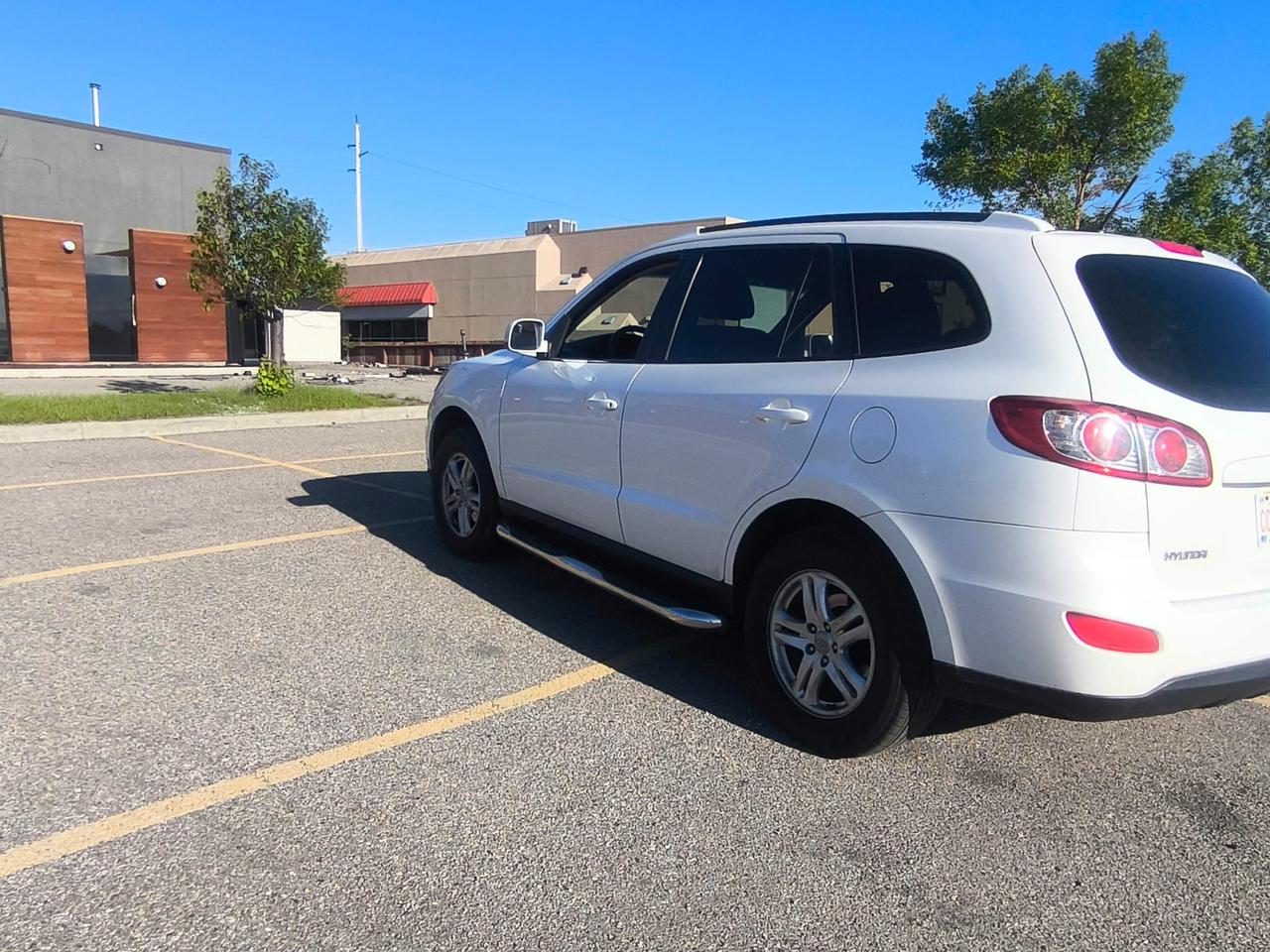 2011 Hyundai Santa Fe  Photo