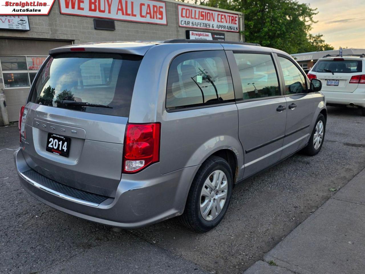 2014 Dodge Grand Caravan SE Plus Photo