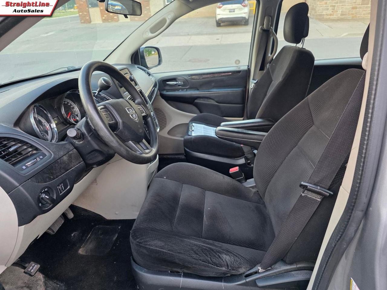 2014 Dodge Grand Caravan SE Plus Photo