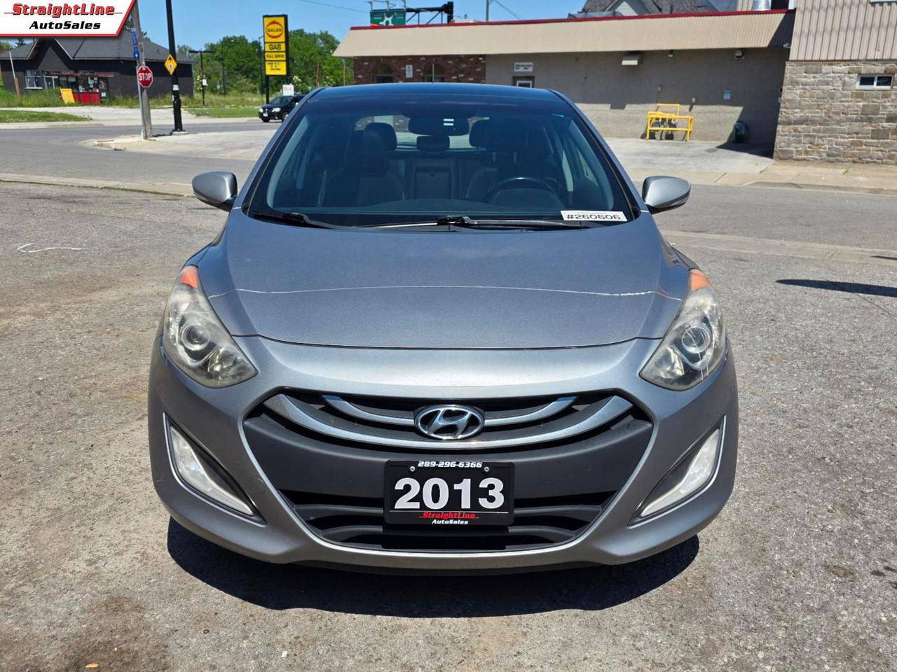 2013 Hyundai Elantra GT A/T Photo2