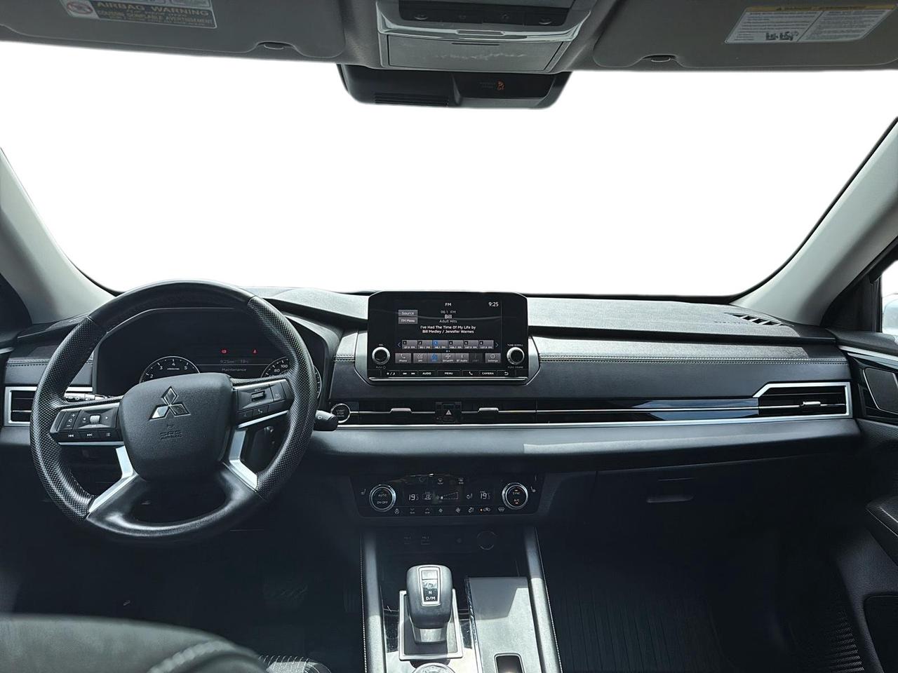 2022 Mitsubishi Outlander SE Car Play|Sunroof|One Owner Photo