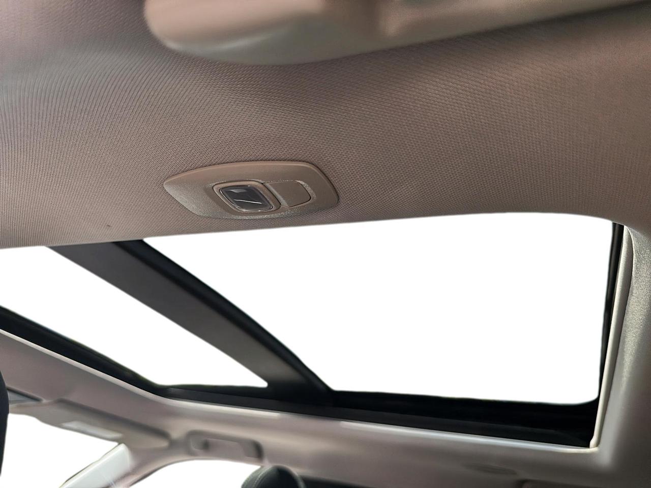 2022 Mitsubishi Outlander SE Car Play|Sunroof|One Owner Photo
