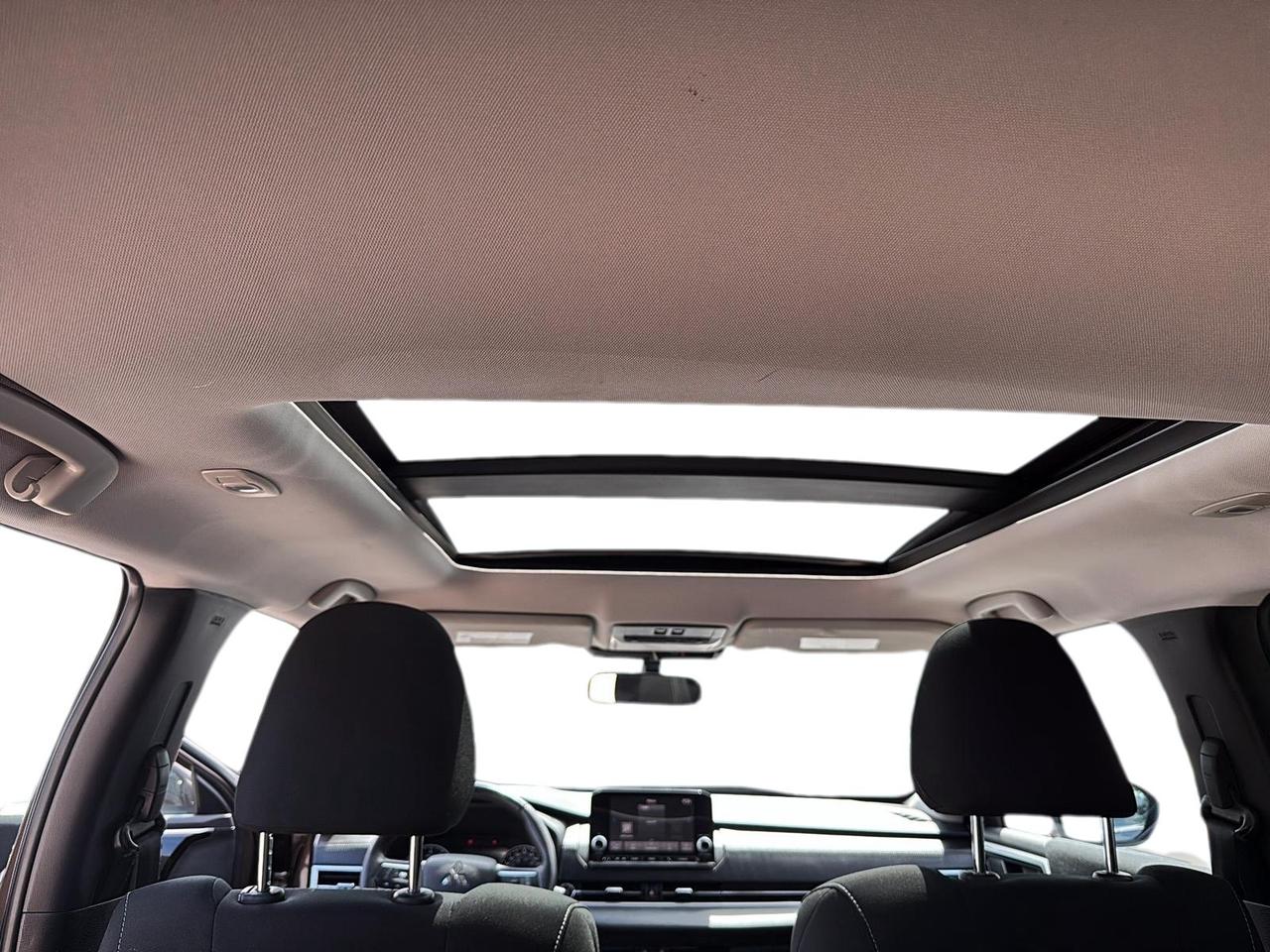 2022 Mitsubishi Outlander SE Car Play|Sunroof|One Owner Photo