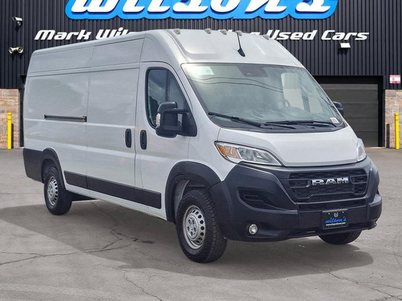 2024 RAM Cargo Van ProMaster 159" WB Extended High Roof | Partition | Adaptive Cruise | Vinyl Bucket Seats | CarPlay | and More ! Photo
