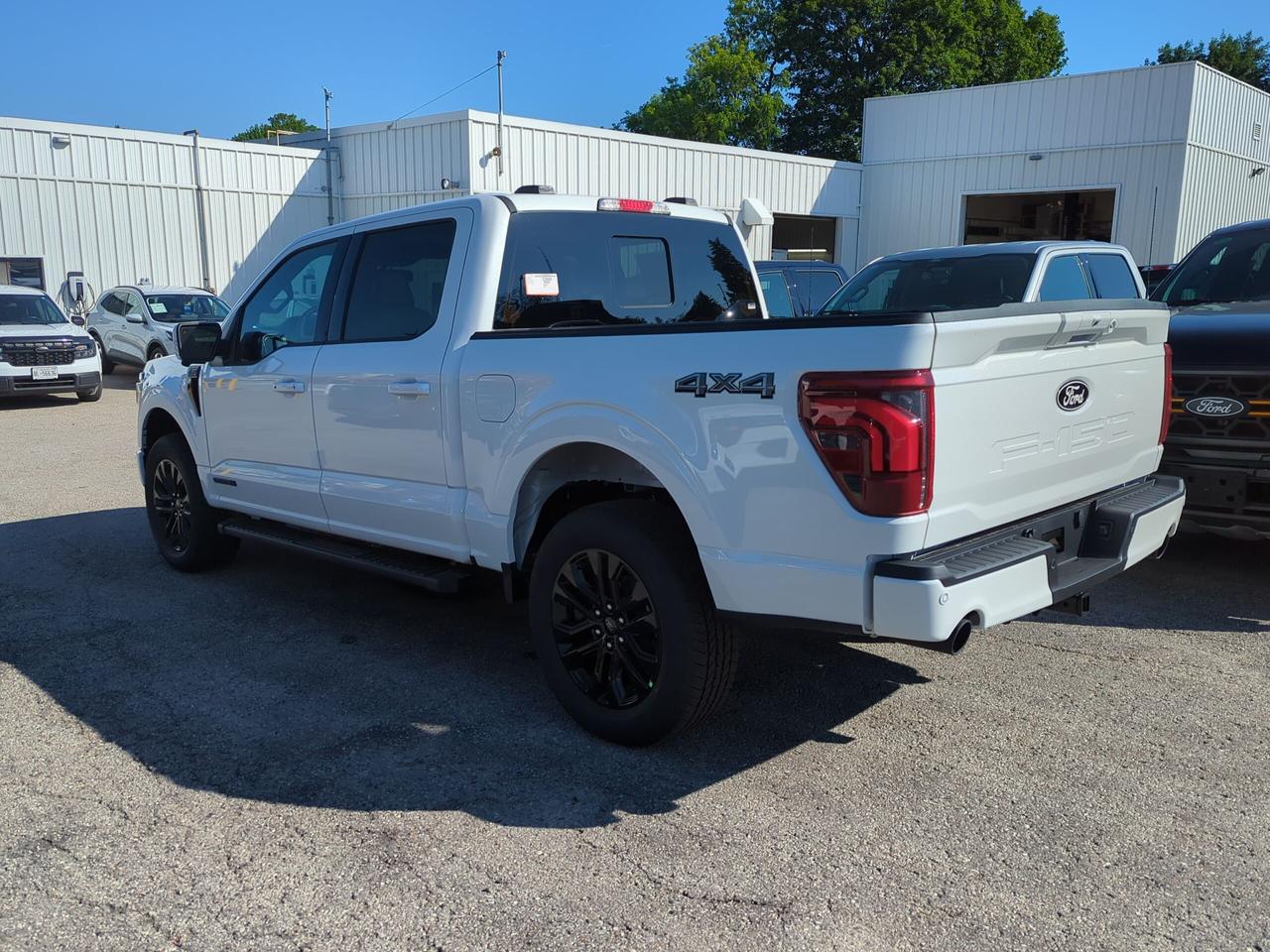 2026 Ford F-150 Lariat Supercrew Hybrid 501A 4x4 Photo3