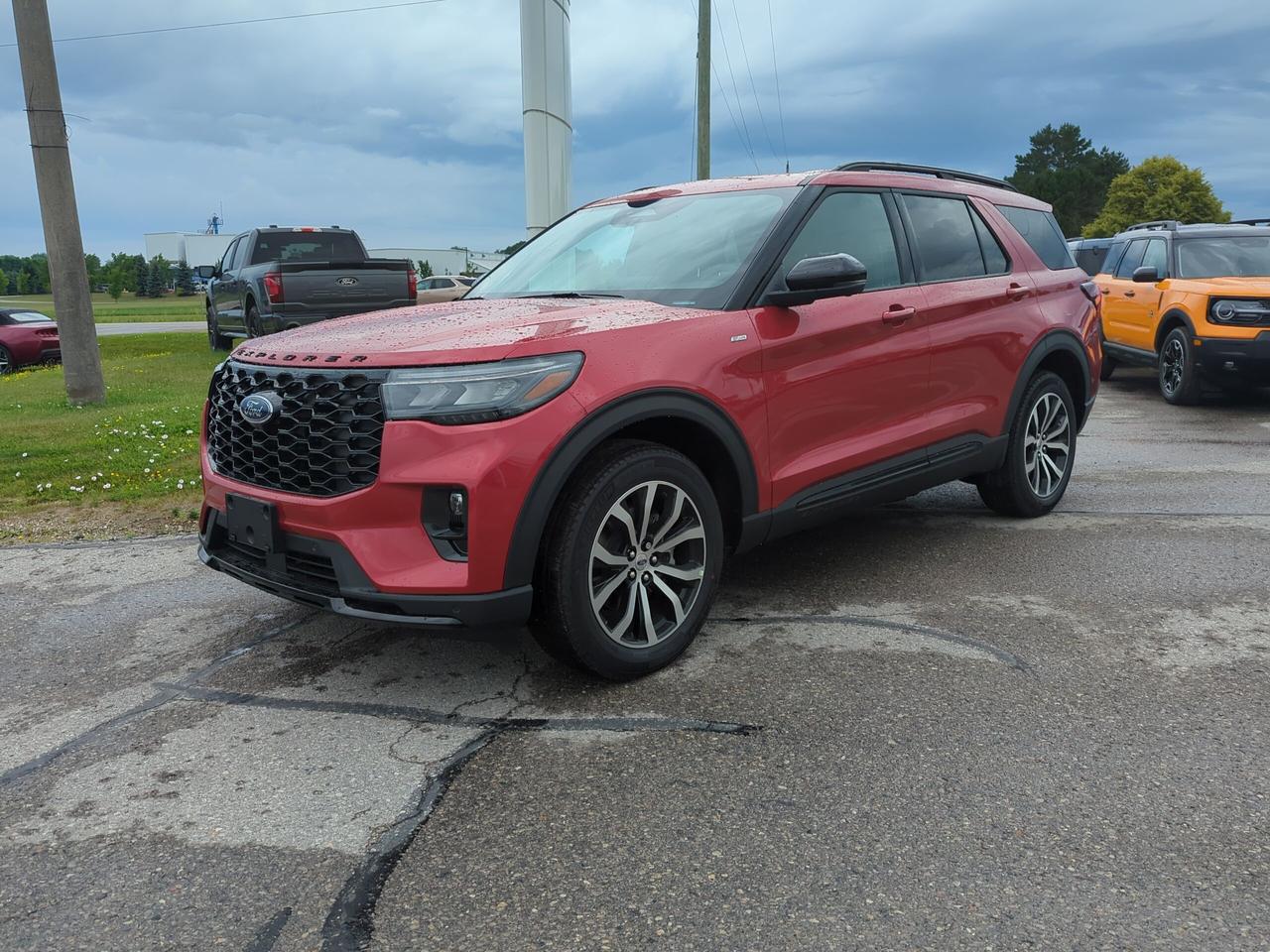 2026 Ford Explorer ST-Line 4WD Photo0