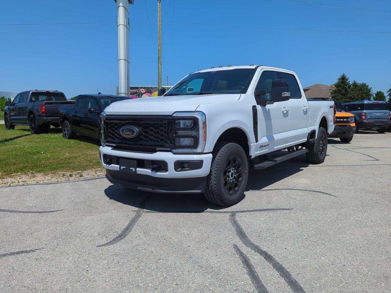 2026 Ford F-250 Lariat Crew Cab 4x4 Photo0