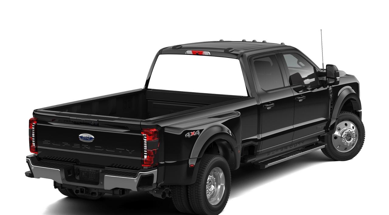 2026 Ford F-450 Lariat Crew Cab Dually 4x4 Photo2