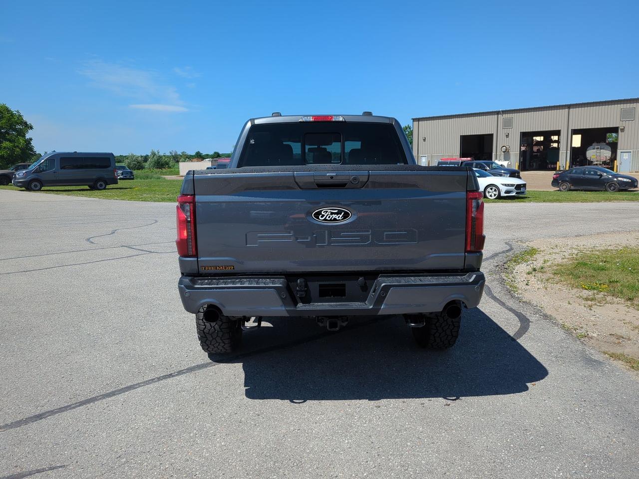 2026 Ford F-150 Tremor SuperCrew 401A 4x4 Photo4