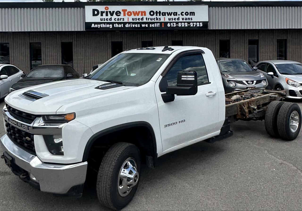 Used 2022 Chevrolet Silverado 3500 LT for sale in Ottawa, ON