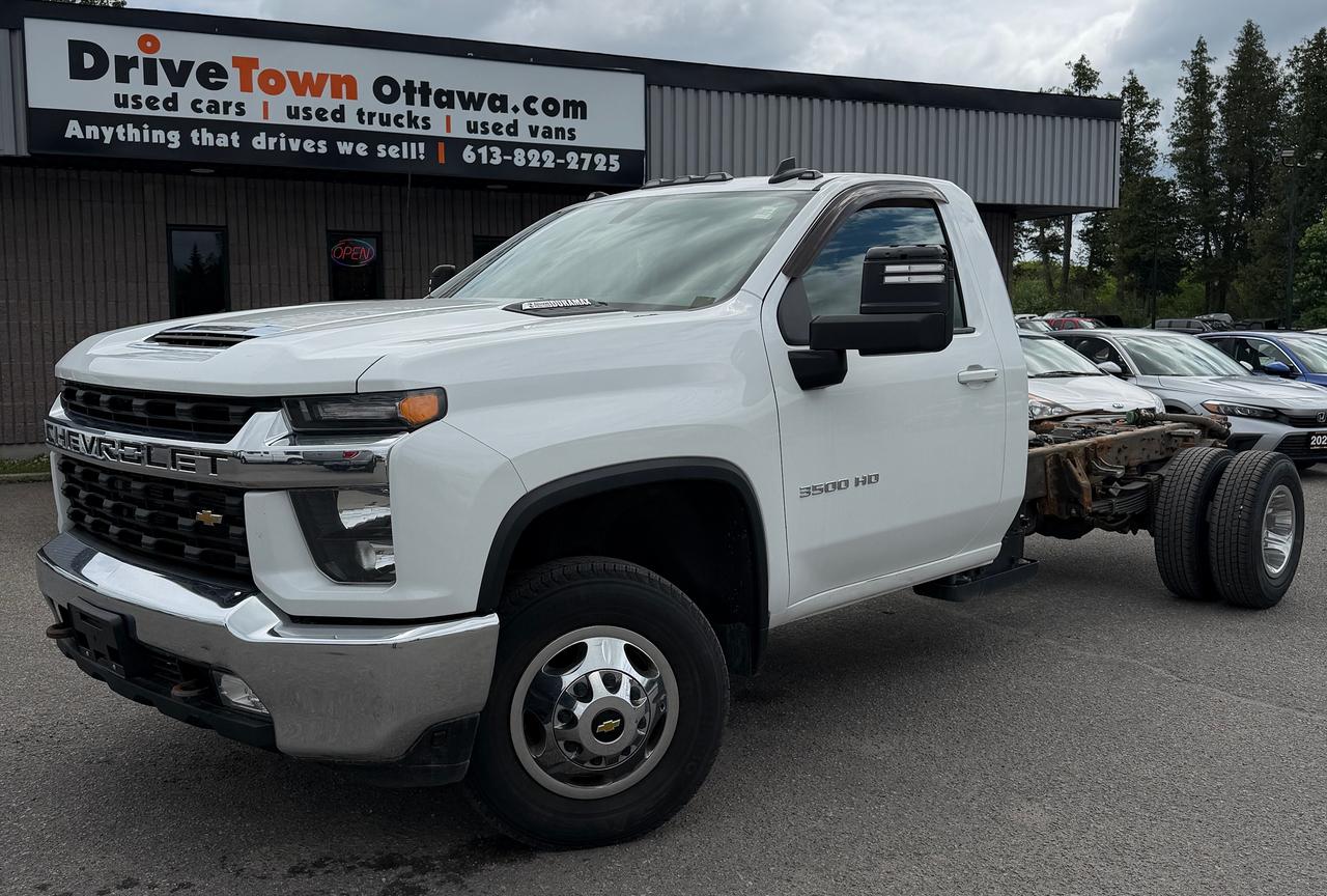 2022 Chevrolet Silverado 3500 LT - Photo #1
