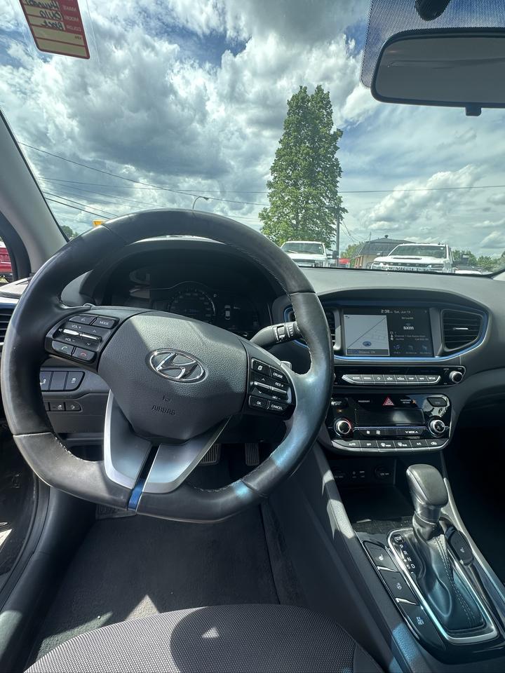 2019 Hyundai IONIQ preferred Photo