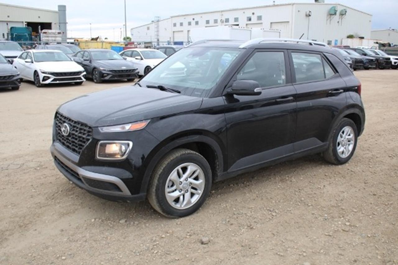 2025 Hyundai Venue Preferred w/Htd cloth, BUC - Photo #1
