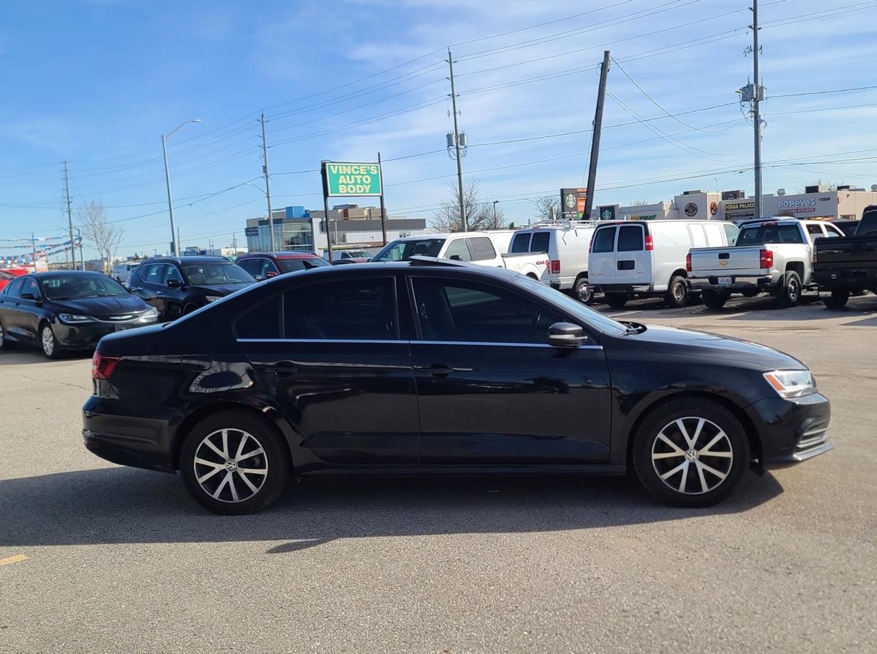 2016 Volkswagen Jetta SE Photo