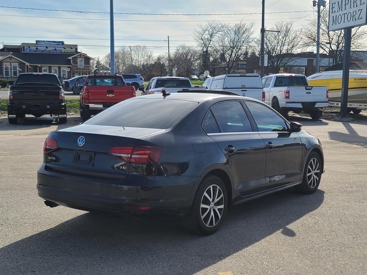 2016 Volkswagen Jetta SE Photo