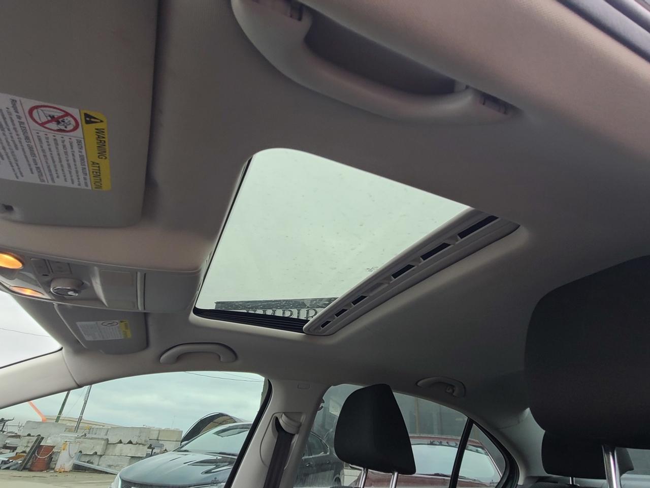 2016 Volkswagen Jetta SE Photo