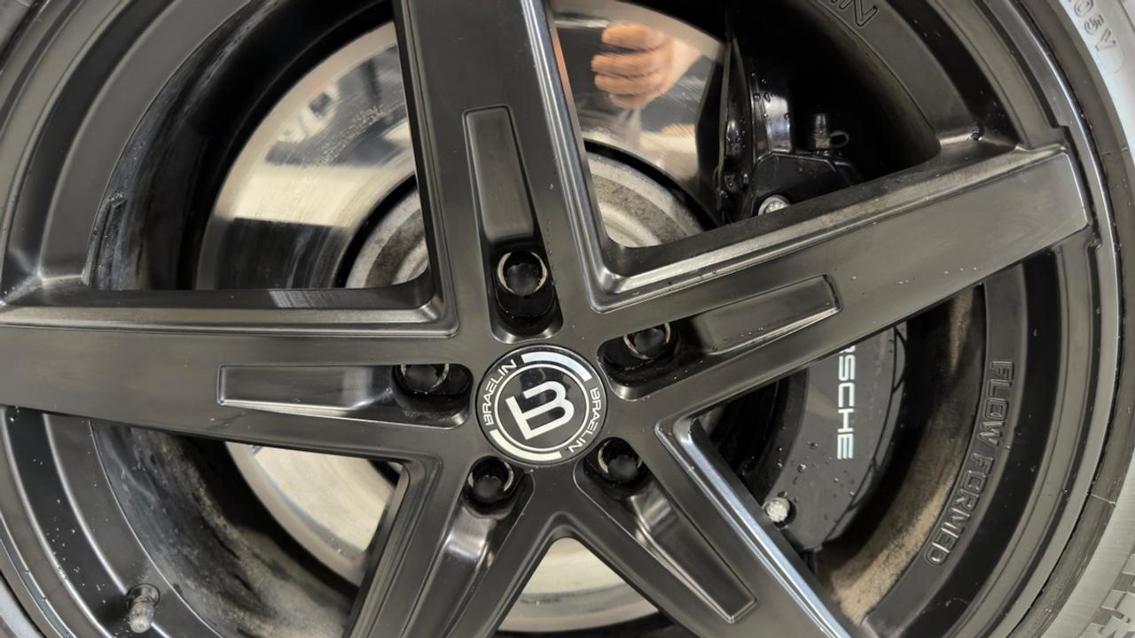 2022 Porsche Taycan GTS Photo