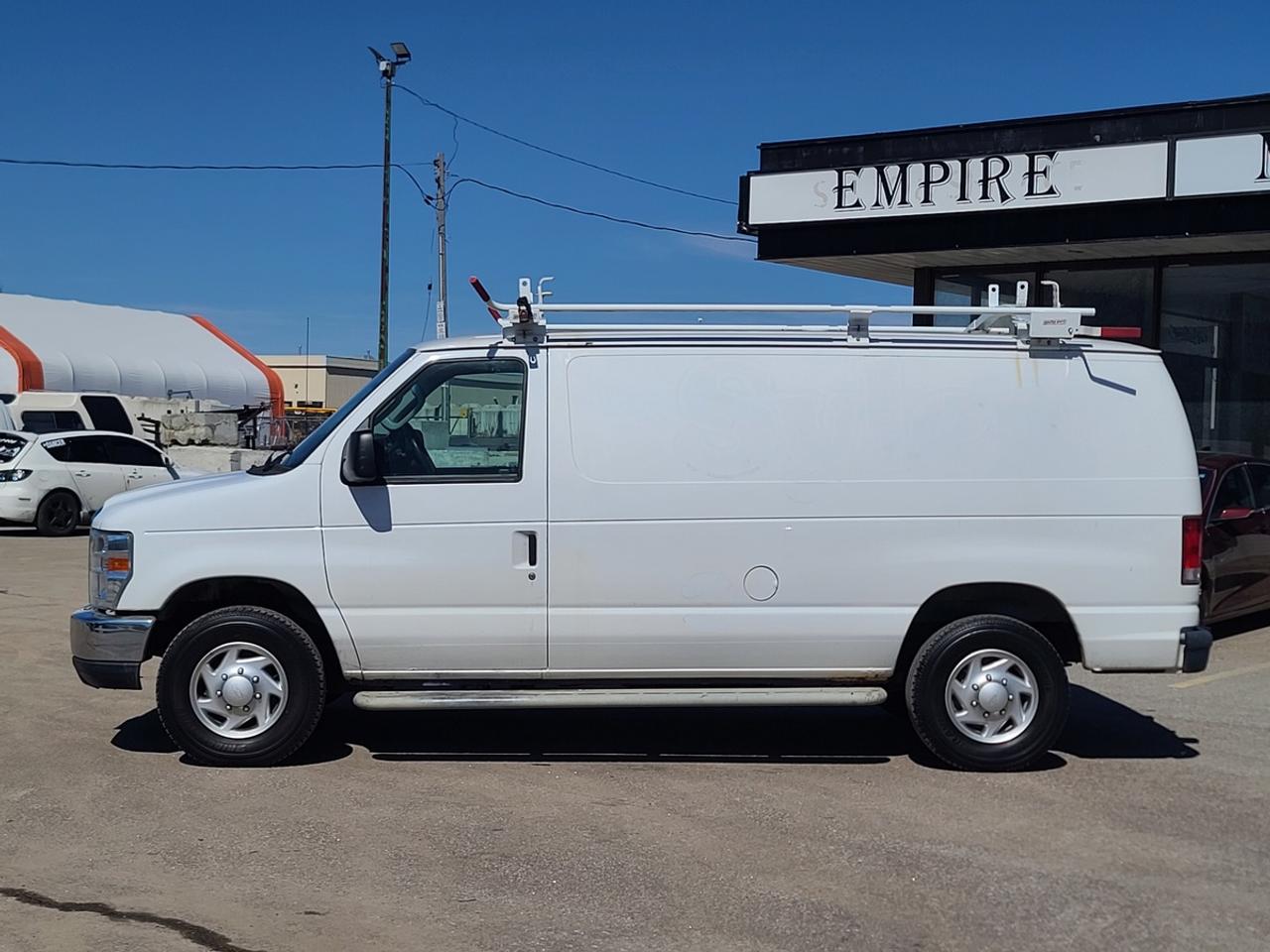 2014 Ford E-Series E 250 Van Photo