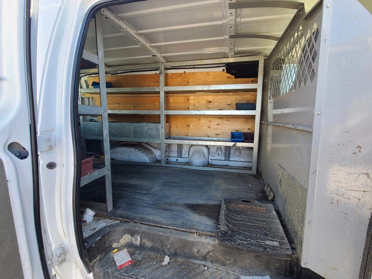 2014 Ford E-Series E 250 Van Photo