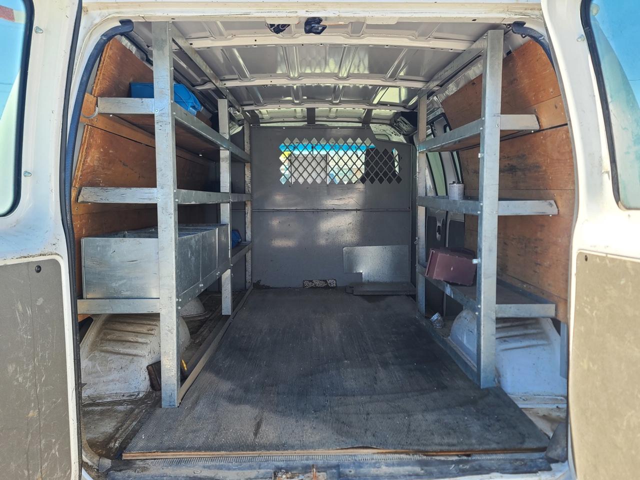 2014 Ford E-Series E 250 Van Photo