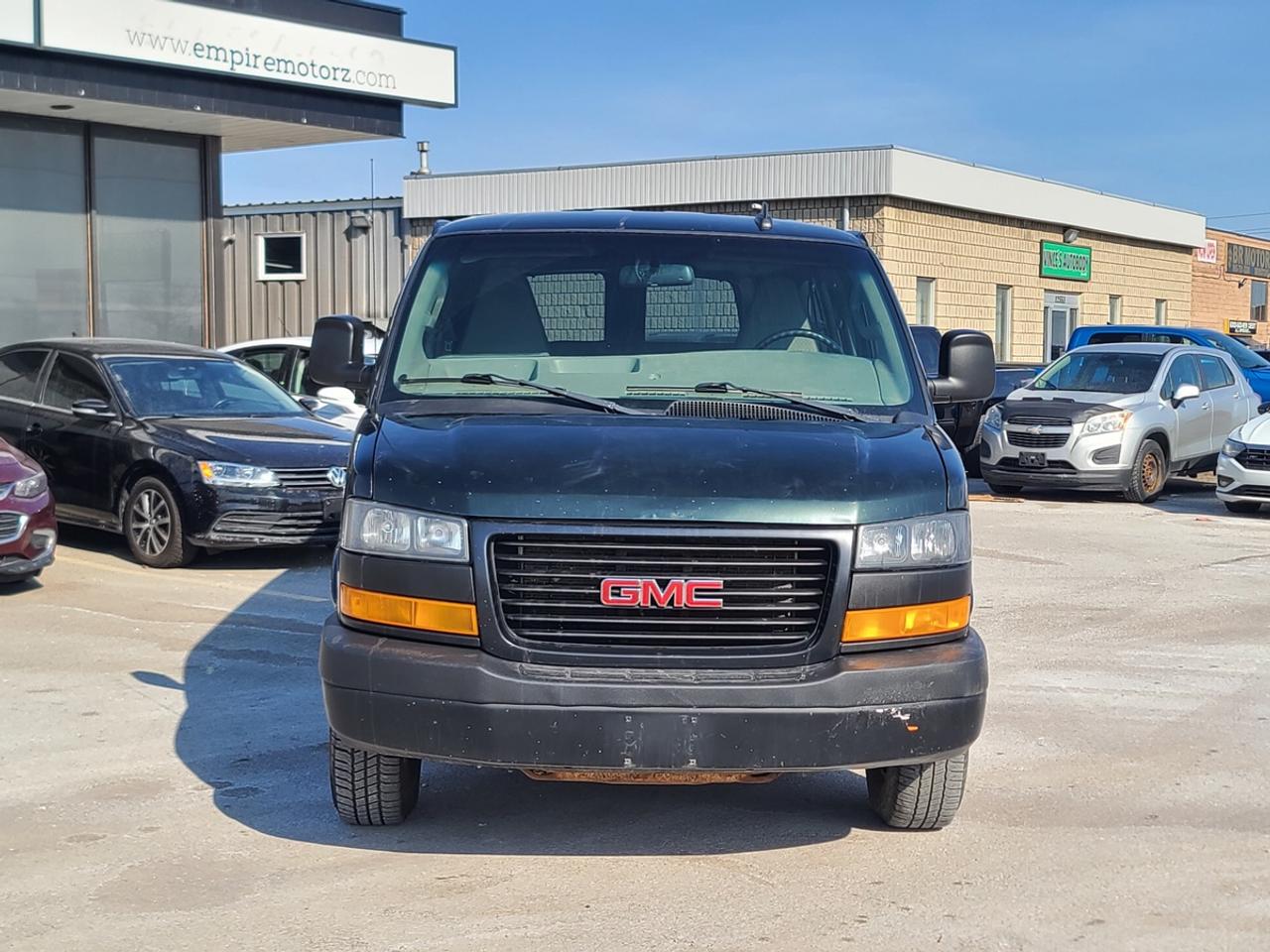 2018 GMC Savana LS 3500 Photo