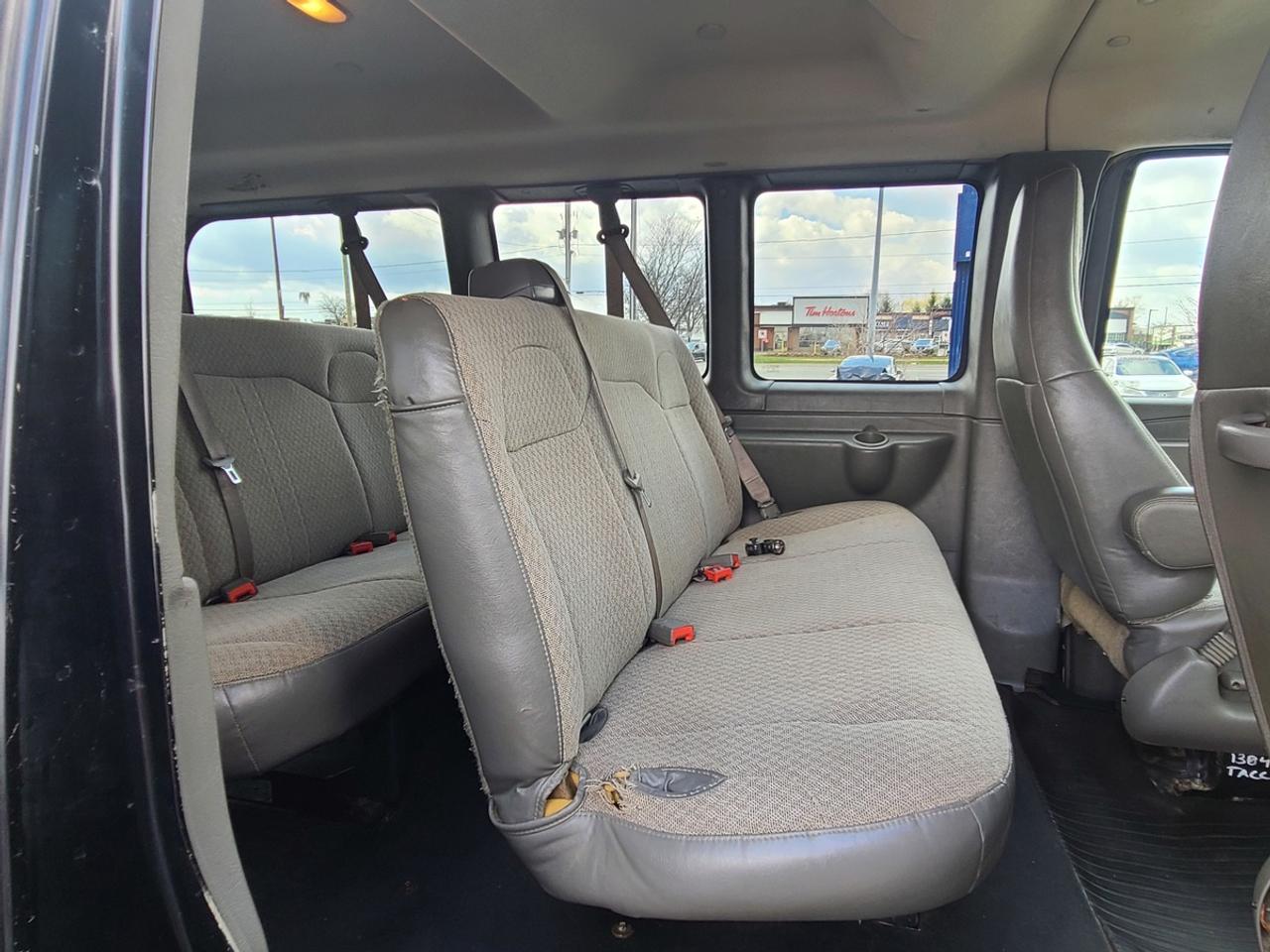 2018 GMC Savana LS 3500 Photo
