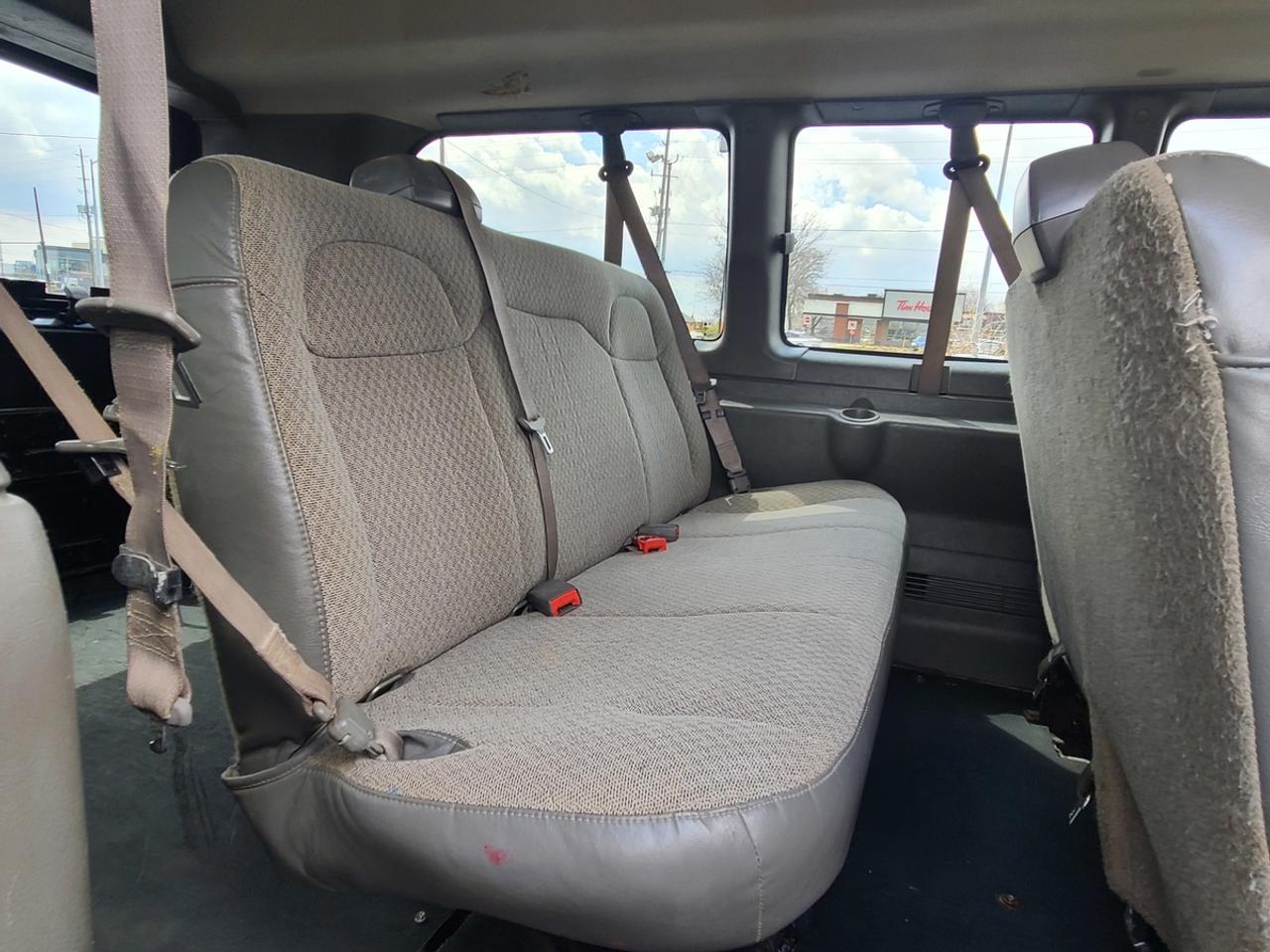 2018 GMC Savana LS 3500 Photo