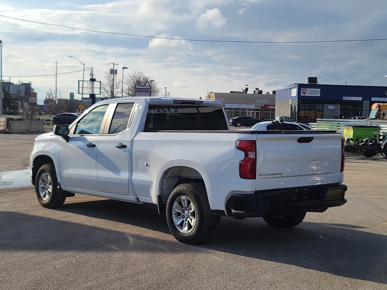 2022 Chevrolet Silverado 1500 Work Truck Photo2